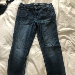 Mid rise jeans.